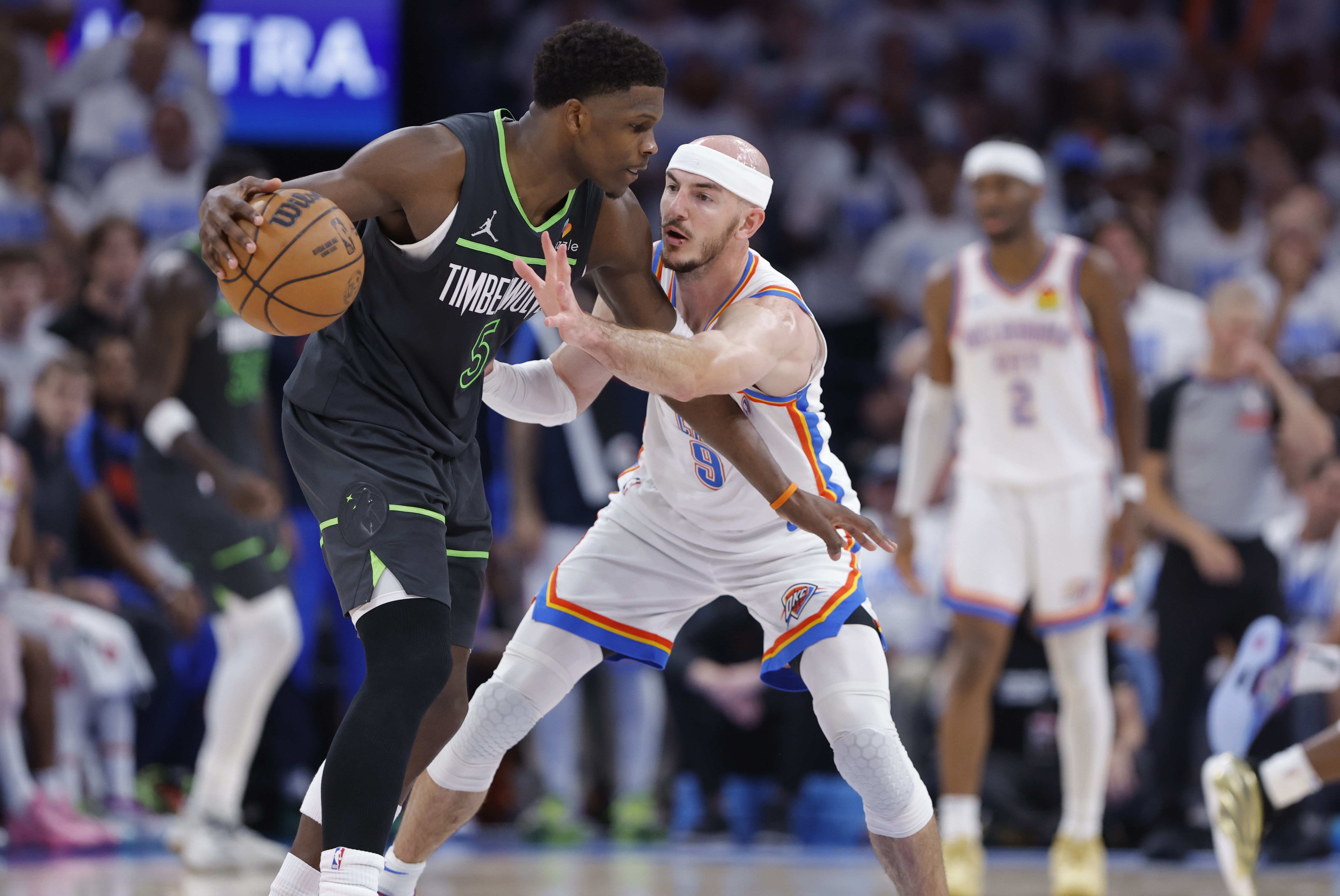 包含NBA季后赛集结日走向成谜，纽约尼克斯状态回暖，更衣室稳定，临场指挥获称赞的词条